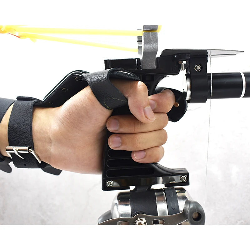 Professional Fishing Slingshot Set Powerful Full Fishing Catapult Outdoor Shooting Hunting Tool Fishing Reel + Darts+Handguard