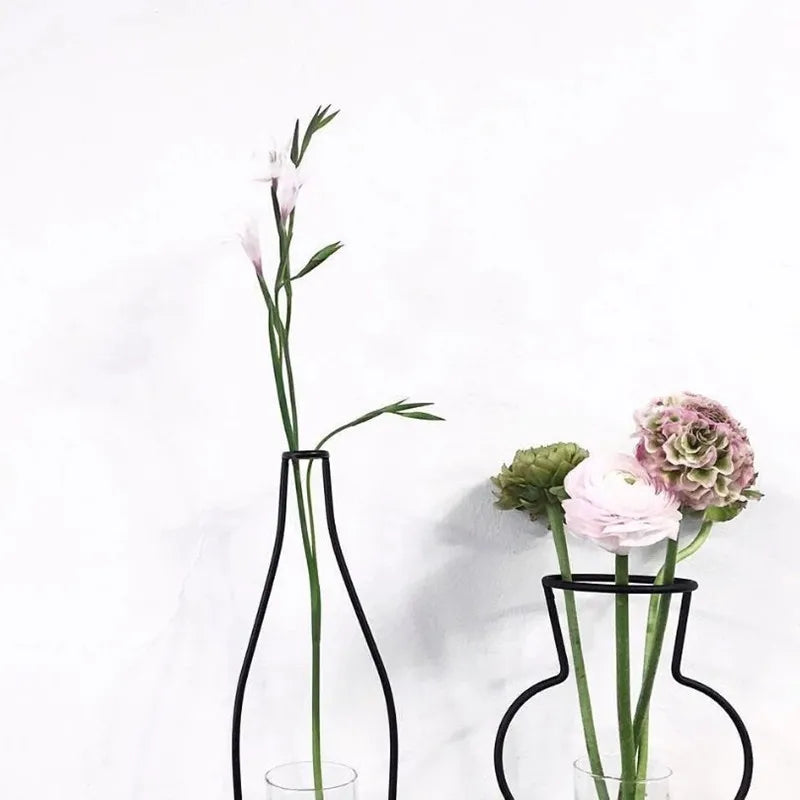 1Pcs Retro Iron Line Flowers Vases Nordic Style Metal Plants Stand Holder For Home Garden Decor Flower Pots Birthday Party Gifts