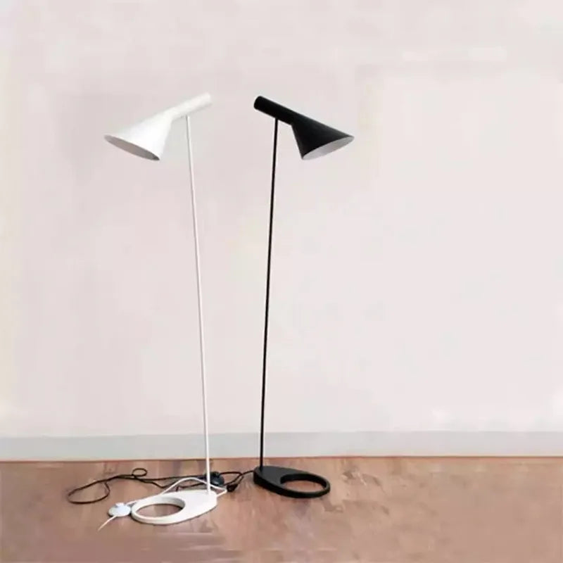 Arne Jacobsen Floor Lamp Living room Studio Bed Side Replica lamp designer scandinavian table lamp Black White standing lamp