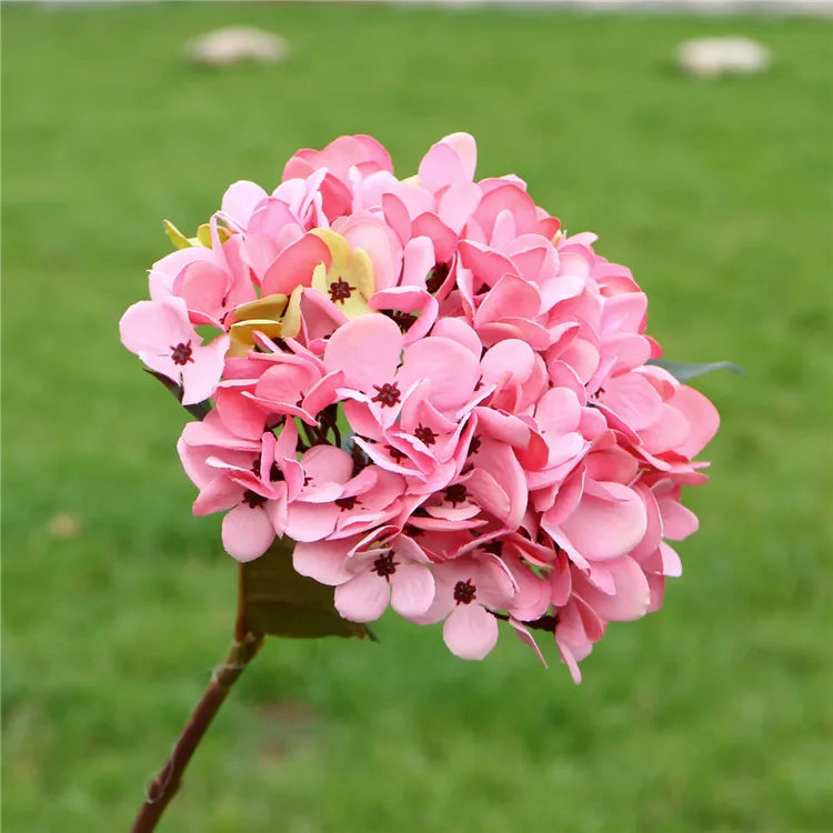 Silk Single Hydrangea Artificial Flowers Vases for Wedding Home Decoration Accessories Bride Holding Diy Craft Christmas Wreath