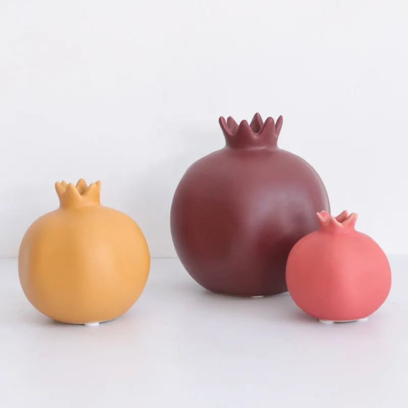 Creative Cute Pomegranate Vases Ceramic Decorative Fruit Ornaments Small Tabletop Vase Filler Modern Home Living Room Decoration