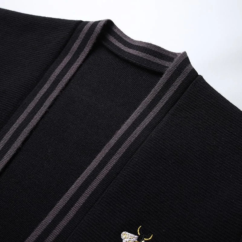 Bee Embroidery Men's Sweater Cardigan Korean Casual Coat Elegant Men Sweater 2021 Autumn Coat Trend Abrigo Hombre Men Clothing