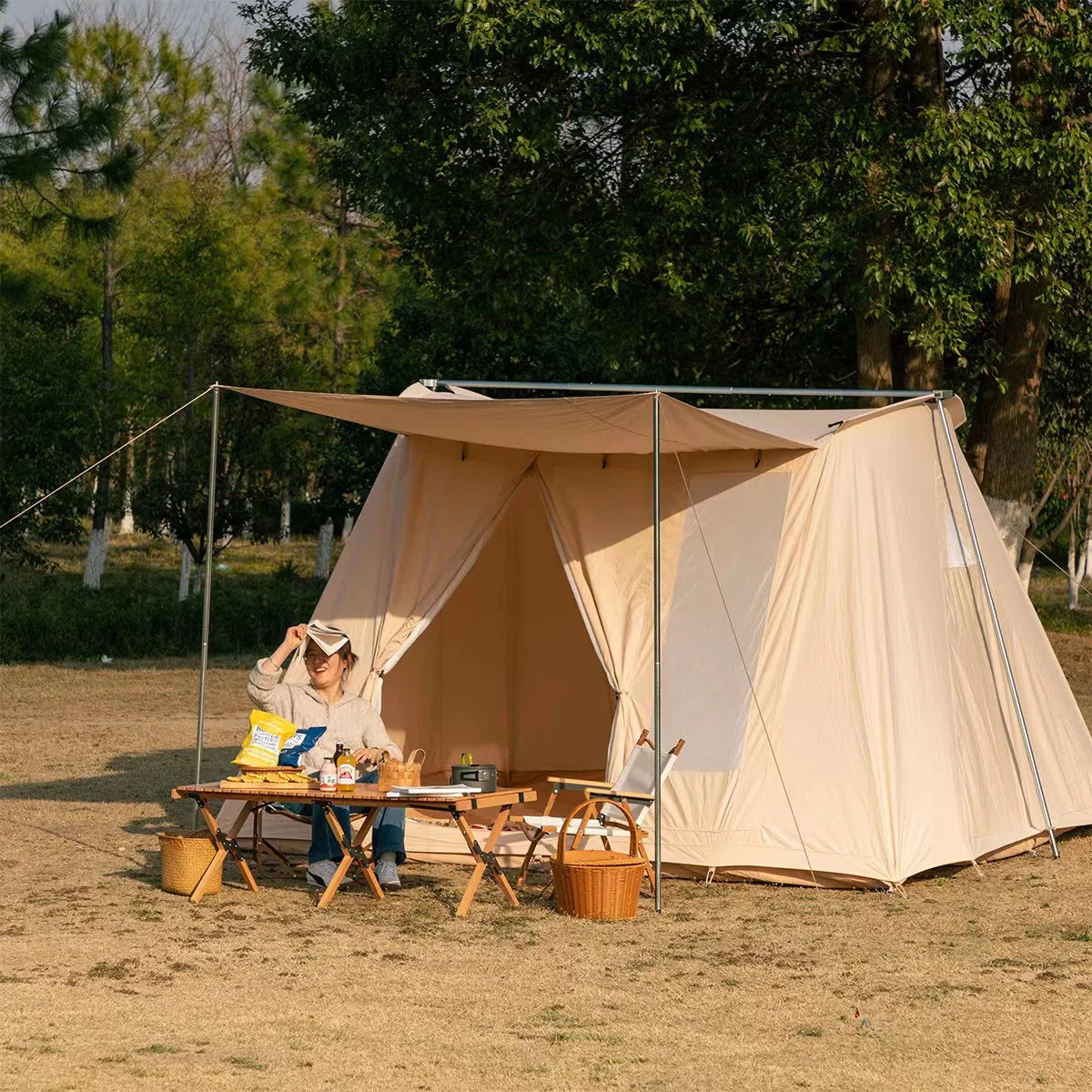 Hot Selling Safari Canvas Tents Luxury Glamping Waterproof Instant Cabin Camping Tent For Hiking