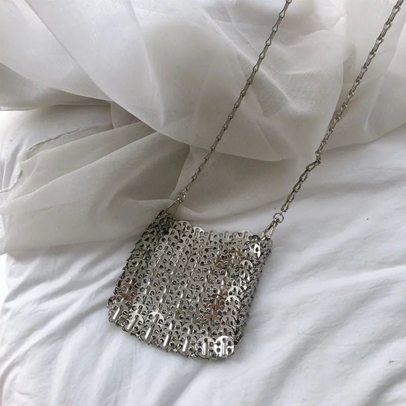 Fashion Silver Metal Sequins Women Shoulder Bags Designer Metallic Chains Crossbody Bag Luxury Evening Party Small Purses 2023