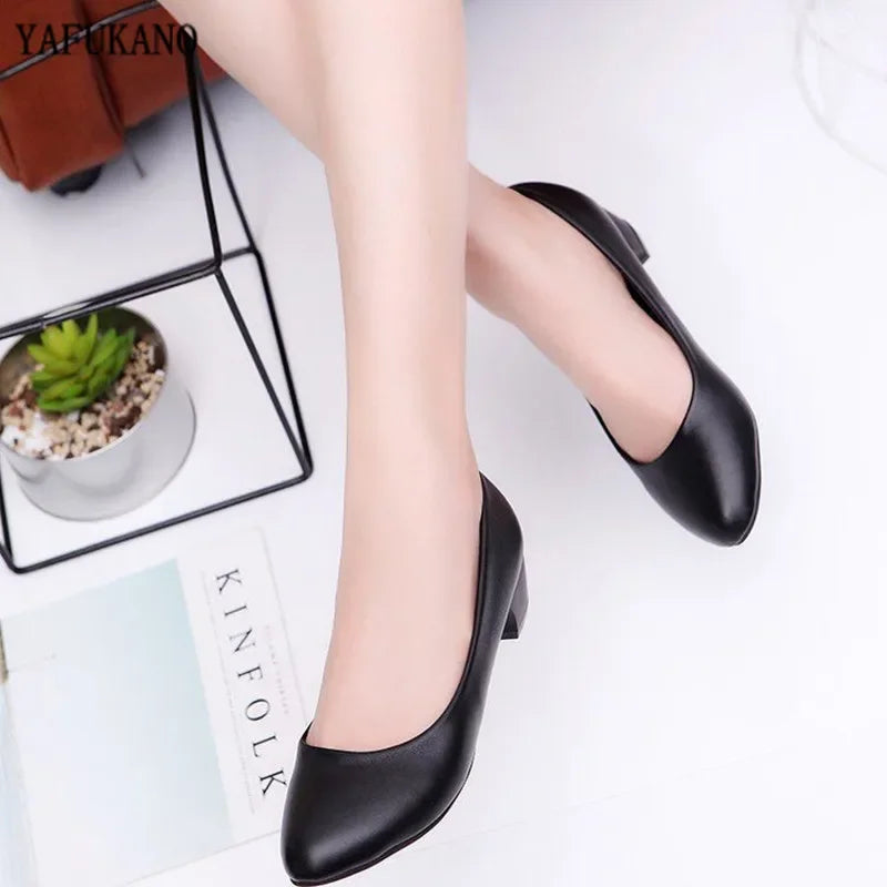 Plus Size 34-42 Women Leather Mid Heel Pumps 2023 New High Quality Shoes Classic Black High Heels Shoes for Office Ladies Shoes