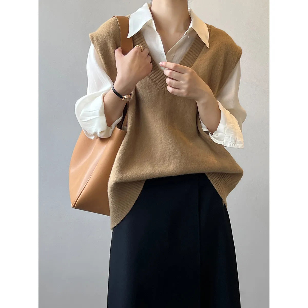 Basic Casual Autumn Sweater Vest Women Sleeveless Loose V-Neck Sleeveless Sweater Female Jumpers Pullover Women's Clothing