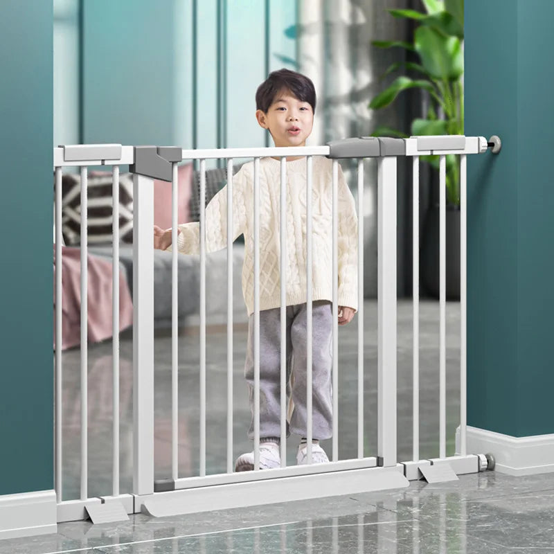 Puppy Door Fence Dog Stairs Balcony Gate Kids Door Stopper Pets Isolating Fence Security Doorways Child Safety Barrier Playpen