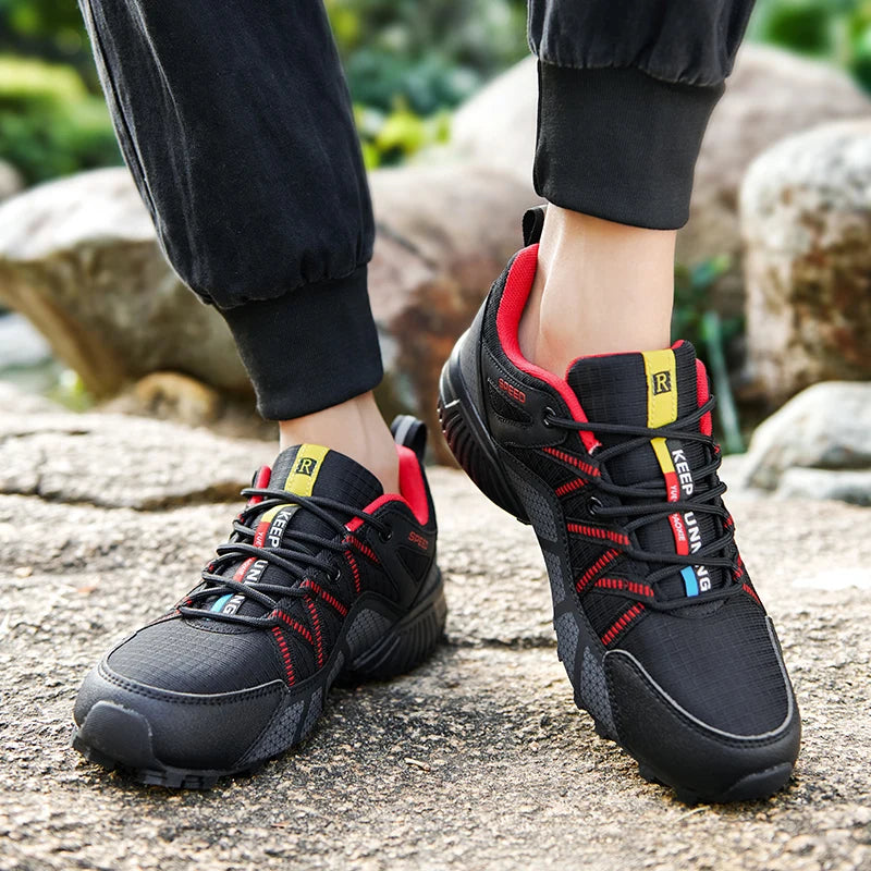 Hiking Shoes Men New Arrival Hiking Boots Trekking Shoes Wear-resistant Outdoor Shoes Man Comfortable Hunting Tactical Sneakers