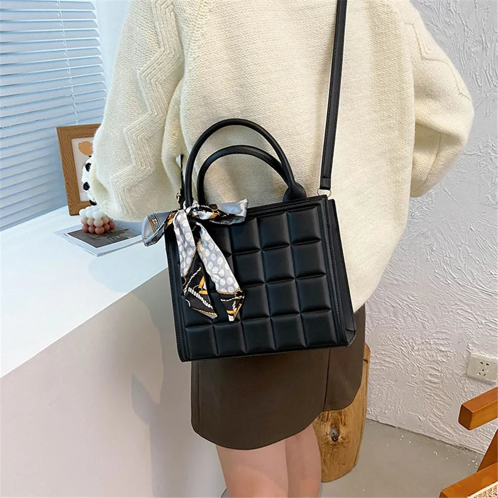 Single Strap Women Handbags 2022 Fashion Summer Bags Ladies Leather Shoulder Phone Bag Soft Solid Black Color Crossbody Bags Emo