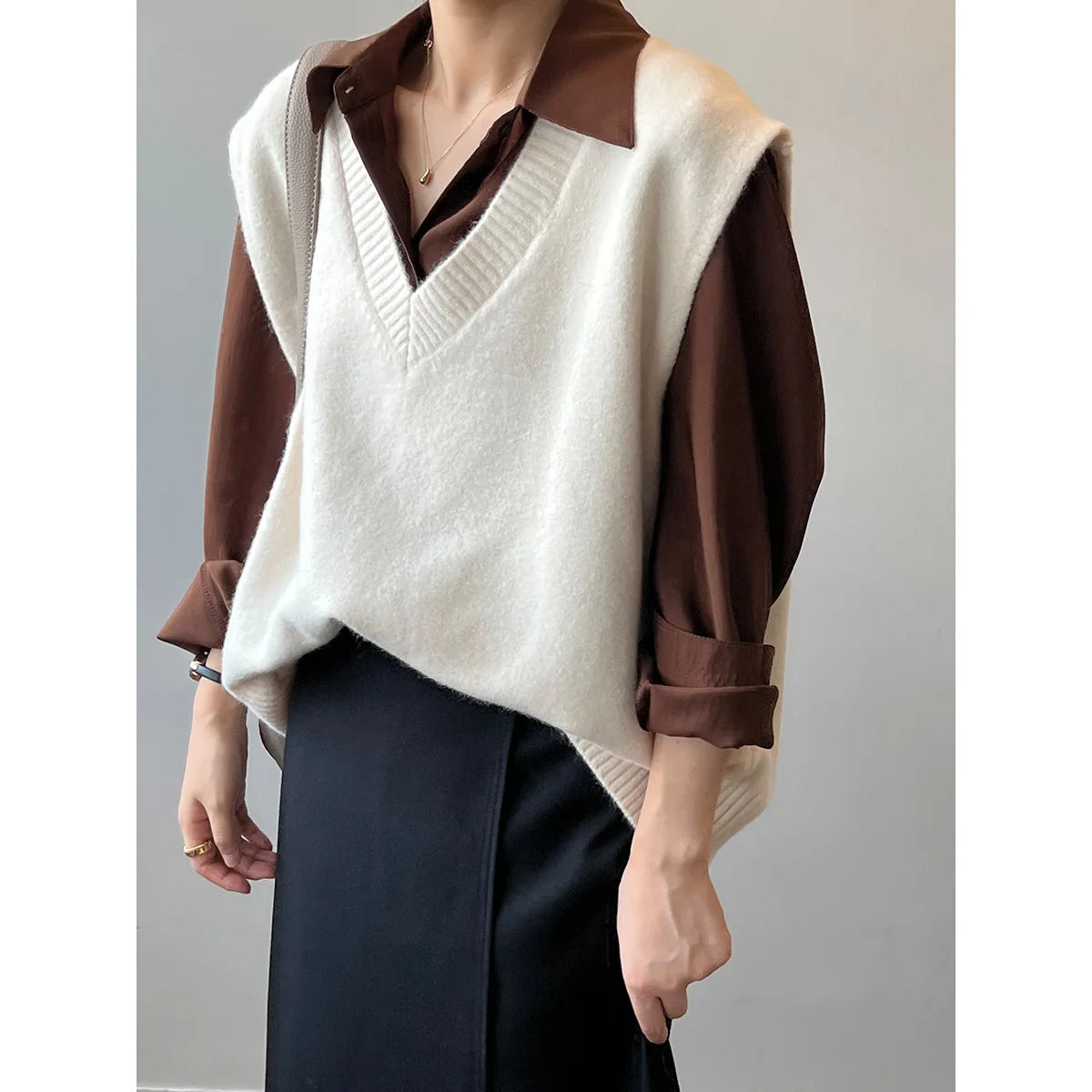 Basic Casual Autumn Sweater Vest Women Sleeveless Loose V-Neck Sleeveless Sweater Female Jumpers Pullover Women's Clothing